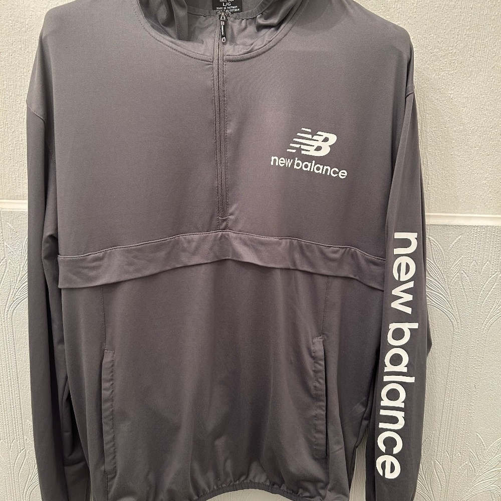 ✨ 2/$30 ✨ New Balance Sportswear Hoodie Sweater with Zip, NWOT
